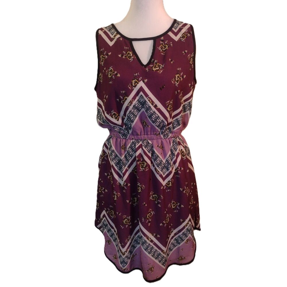 Love Fire Purple Floral Geo Chevron Sleeveless Fit & Flare Dress Medium M